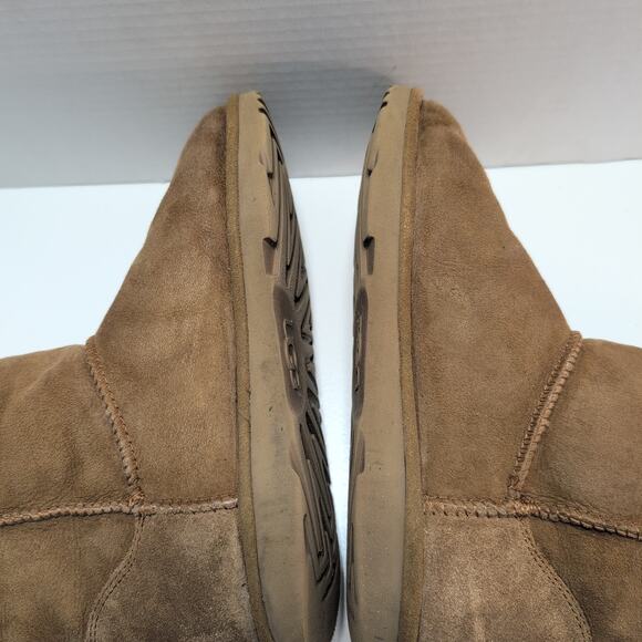 Ugg Pala Sheepskin Suede Ribbon Tie Cozy Boots Girl's Size 5 - Picture 6 of 8